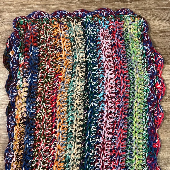 Vintage handmade crocheted afghan blanket bed throw 64 x 23 Inches - Picture 6 of 13